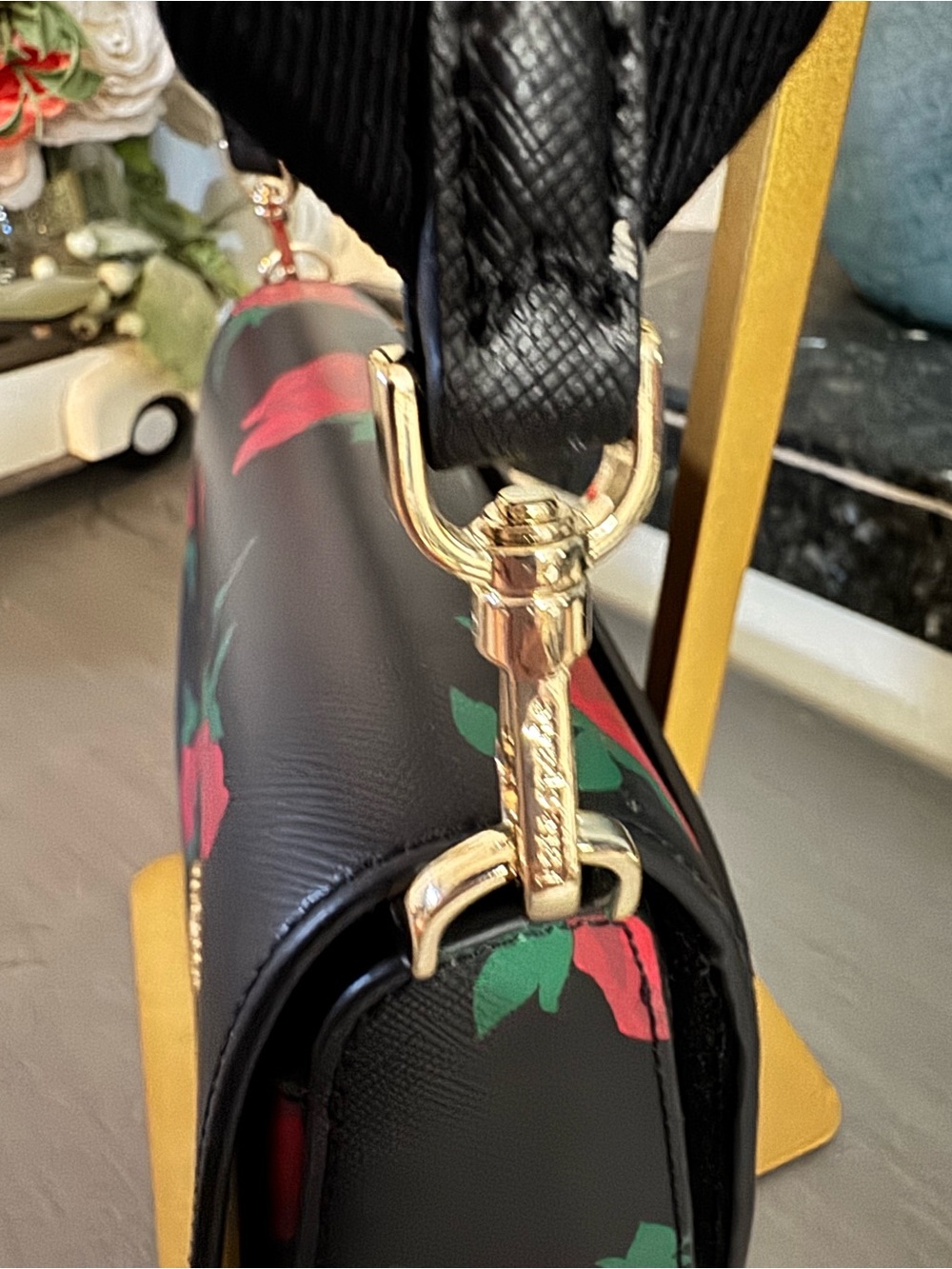 Kate Spade Madison Rose Toss Printed
Saddle Bag style KE533 - sold out at stores - Picture 8 of 15